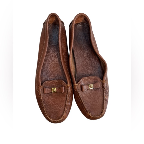 Tory Burch Shoes - Tory Burch Ludlow Brown Pebbled Leather Driving Loafers - Size 8.5